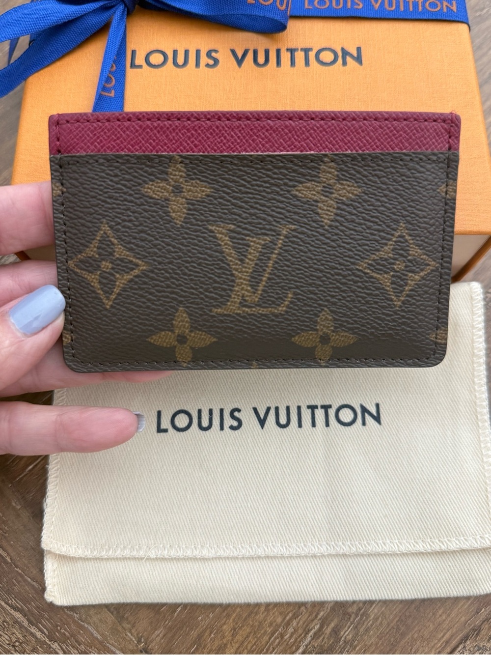 Louis Vuitton Brown Monogram Card Holder with Burgundy Trim - Picture 3 of 11